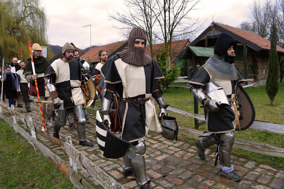 988663_10203098423169585_616466603_n