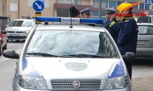 policija