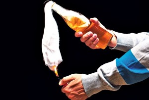 molotovljev-koktel-zapaljivo-foto-thinkstock-1397334697-478625