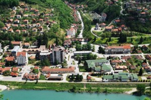 399844_463158807085815_1360703913_n