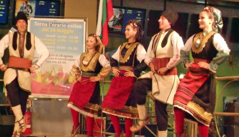 srpsko-kolo-na-siciliji-nastup-loznicana