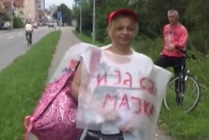 gorica-petrovic-peske-beograd-majka-poplavljena-banja-koviljaca-foto-tanjug-1410439311-566013