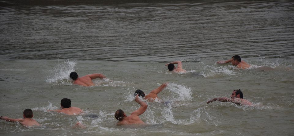 bogojavljenski krst prvi u loznici 19 januar 2015