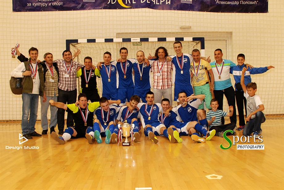 kmf becej osvajac kupa 2015 (Custom)