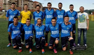 seniori pazar juniors