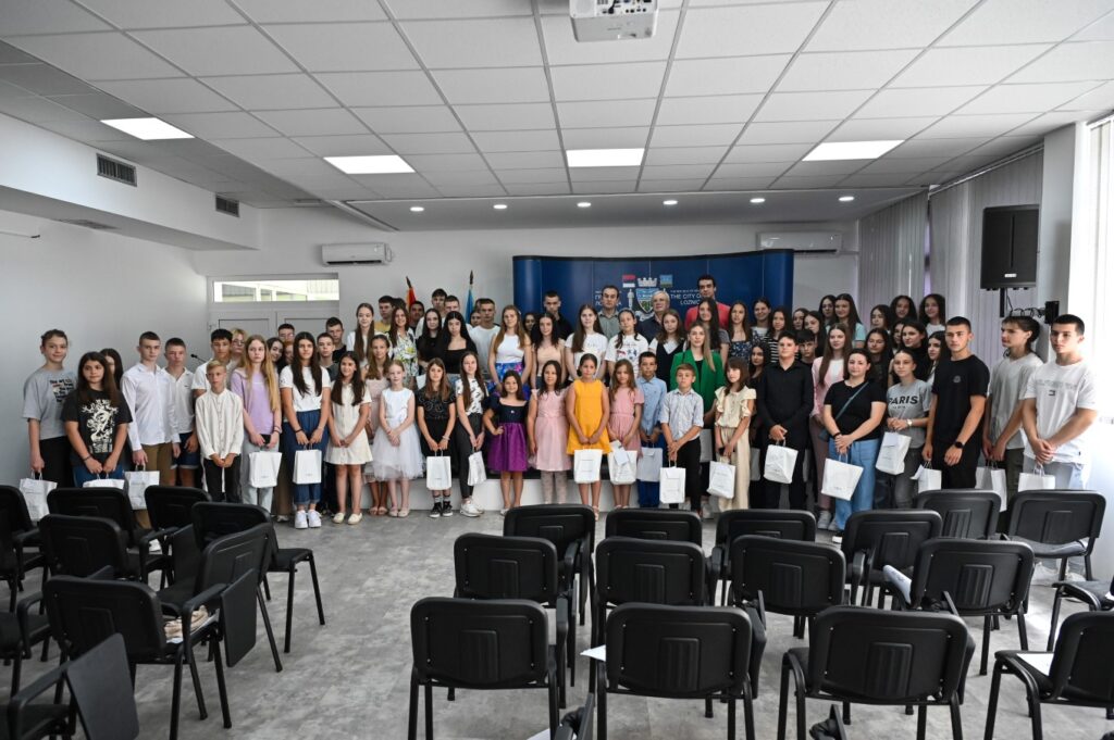 najbolji učenici u Loznici 2024
