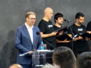 a vučić