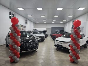 salon automobila otvoren u sapcu