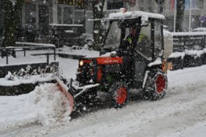 zimska sluzba nas dom ciscenje sneg