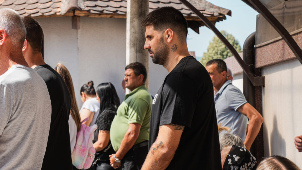aleksandar mitrovic na slavi u bradicima