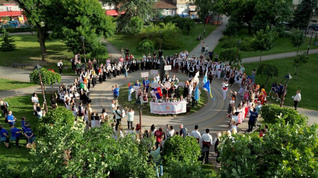 raspevano prolece loznica (2)