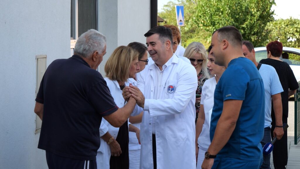 DJERLEK I GRADONAČELNICA LESNICA3